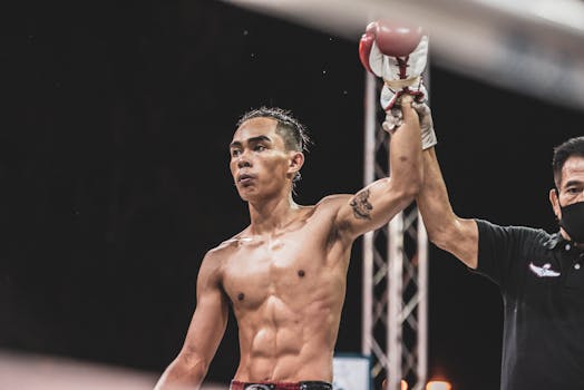 "Winning UFC Fights: How Endurance Shapes Champion Fighters"